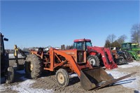 Allis Chalmers 185 Tractor w/Loader and Backhoe