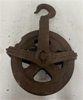 (T) Rusty Metal 1 Ton Direct Differential Pulley