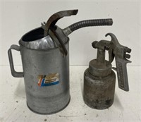 (T) Vintage 4QT Galvanized Steel Oil Can &