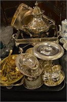 Tray of assorted silver plate incl. hot water pot