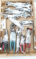 TOOLS-- STRAIGHT WRENCHES- ADJUSTABLE WRENCHES