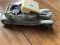 Early car (in pieces)