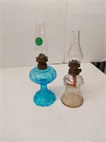 2 vintage miniature oil lamps