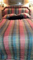 Custom full size bedding w/headboard