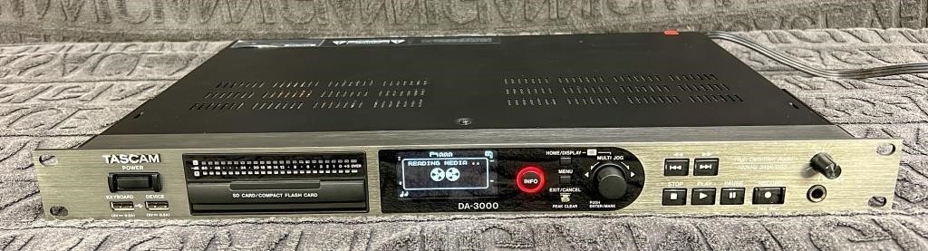 Tascam DA-3000 Stereo Master Recorder/ADDA