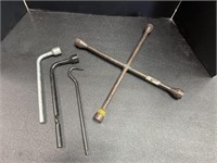 4-way lug wrench, lug wrenches, jack bar