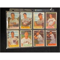 (32)different 1954 Bowman Baseball Cards Mid Grade