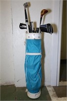 Vtg Golf Bag w/Clubs and Dividers