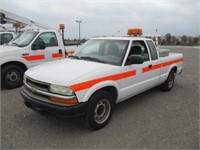 2003 Chevrolet S-10 Extra Cab Pick Up Truck