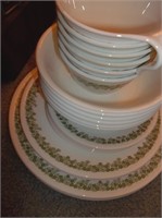 6 Corelle Green Daisy 5 Piece Place Settings