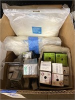 Box of Bulbs - various Watts & 2 Bags Cable Ties