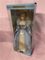 2002 DOLLS OF THE WORLD PRINCESS OF DANISH COURT