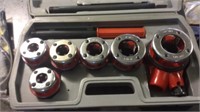 EXPOSED RATCHET DROP HEAD PIPE THREADER SET