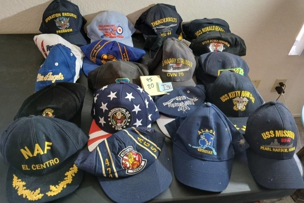 W - MIXED LOT OF HATS (I36)