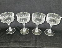 Set of 4 Crystal Champagne Glasses 5 1/2"