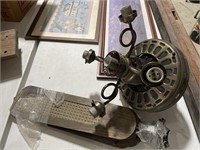 Fan, pictures, marble pieces
