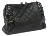 CHANEL BLACK QUILTED LEATHER SHOPPING TOTE BAG