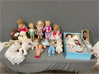 Big Lot of Vintage Dolls