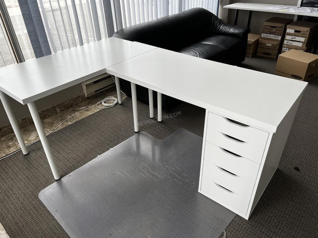 White L Shaped Desk  with Drawers