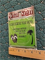 Magnetic Metal Remove Your Shoes Sign