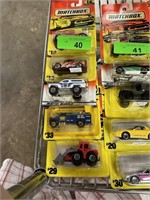 LOT OF 5 MATCHBOX DIECAST CARS