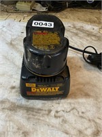 Dewalt 18v battery and charger