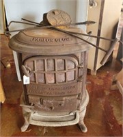 SOUTHERN COOP. CAST IRON WOOD STOVE