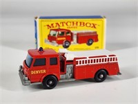 VINTAGE MATCHBOX NO. 29 FIRE PUMPER W/ BOX
