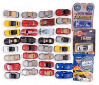 Diecast Porsche Model Pull Back Cars and More (36)