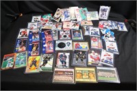 Nice lot of hockey, baseball & basketball cards