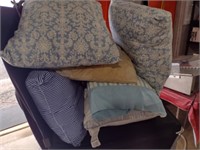 Various Pillows Lot