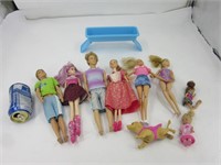 Poupées Barbie vintages avec accessoires