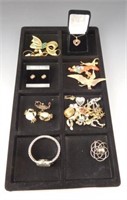 Lot # 4036 - Lot of mostly costume jewelry: