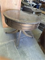 Duncan Phyfe drum table