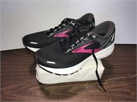 Brooks Women's Sz 8  "Ghost 14" Running Shoe