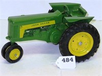 Ertl JD 730 without 3pt. No Muffler Version