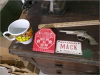 Smalls Lot (Incl. Mack License Plate)