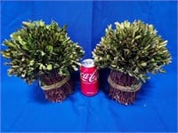 Two pieces of decorator greenery