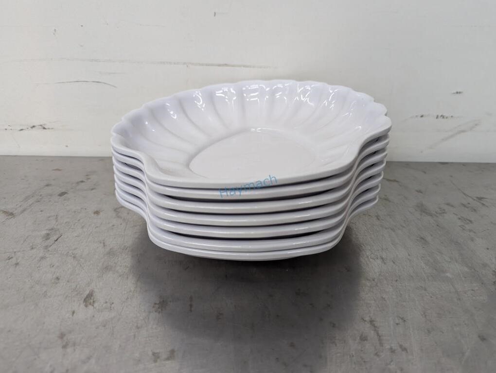 10" MELAMINE SHELL SHAPED PLATE *BID IS PER PLATE