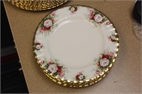 Set of 8 Royal Albert Salad Plates