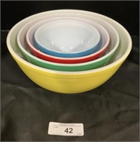 Vintage Primary Color Pyrex Dish Set.