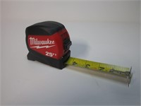 Milwaukee Tape Measure