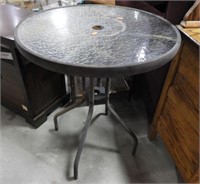 Round glass top patio table 28” round