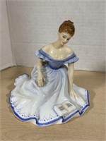 Royal Doulton Figurine - Marjorie HN 2788