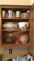 Assorted Pyrex, Mixing Bowls, Measuring Cups Etc