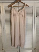 VINTAGE SHADOWLINE SLIP DRESS SIZE 38 TALL