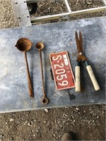 2 LADLES, LICENSE PLATE, CUTTERS