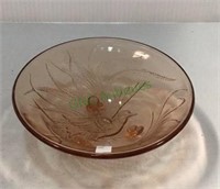 Pink depression footed bowl with bird measuring