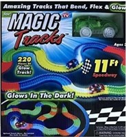 Magic Tracks Racetrack 11-feet 220-piece Glow In T