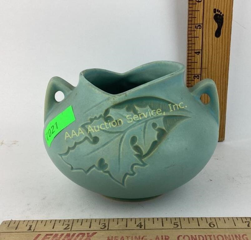 Roseville pottery 741-4 vase